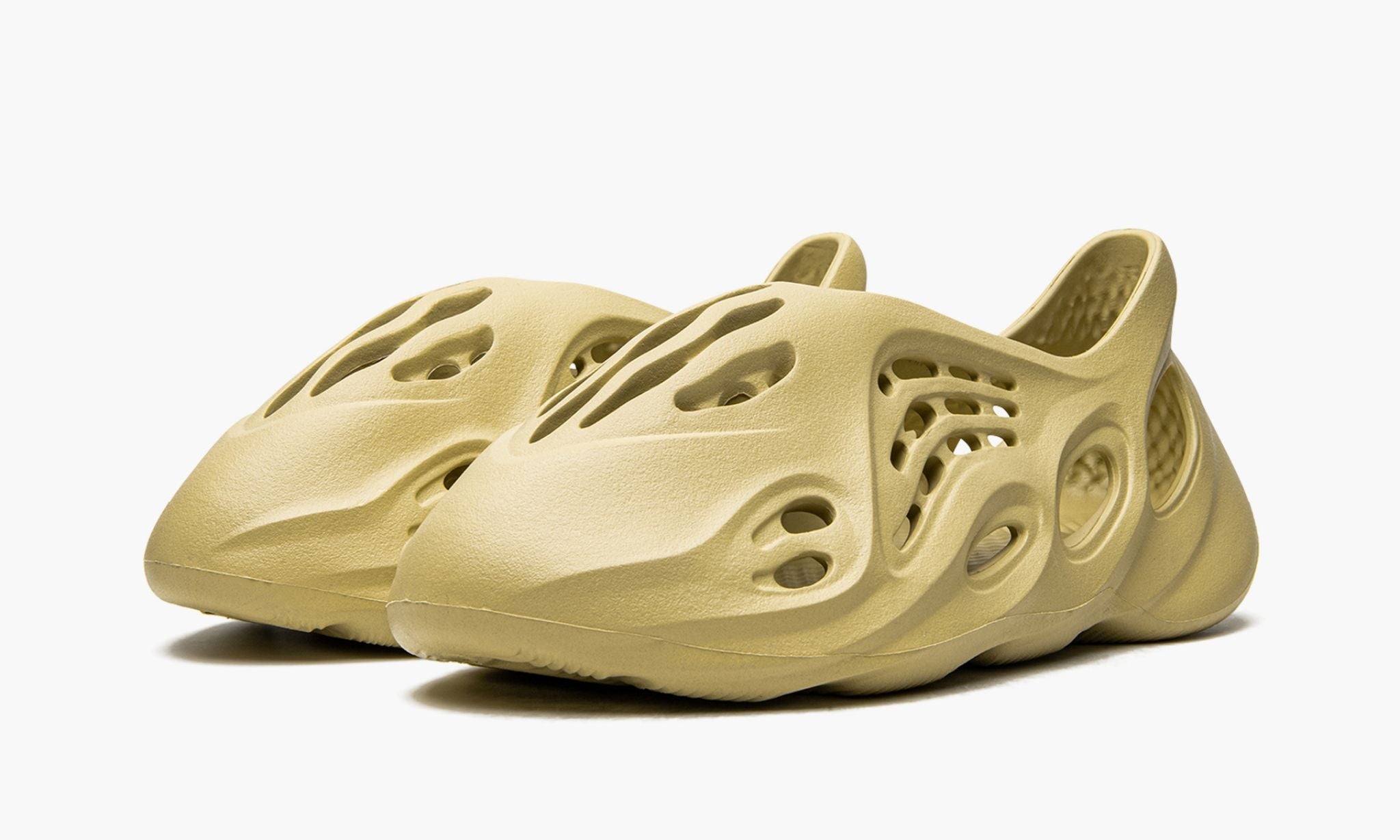 adidas Yeezy Foam RNNR Sulfur